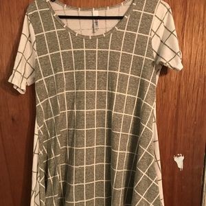Lularoe perfect t